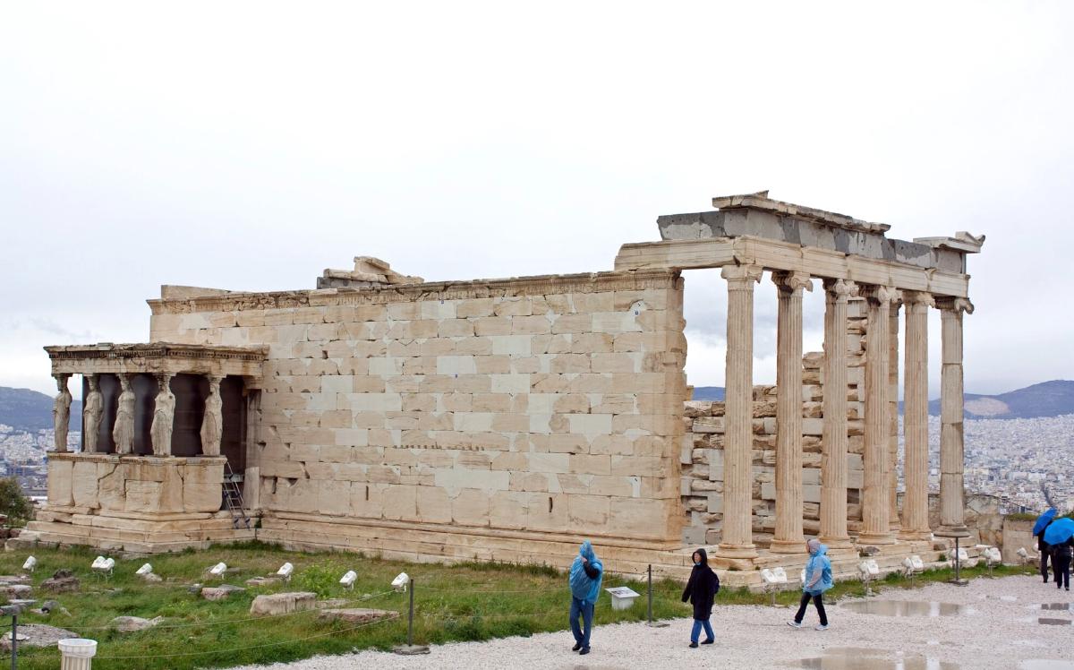 What to Do in Athens on a Rainy Day: 20 Indoor Ideas (2026)