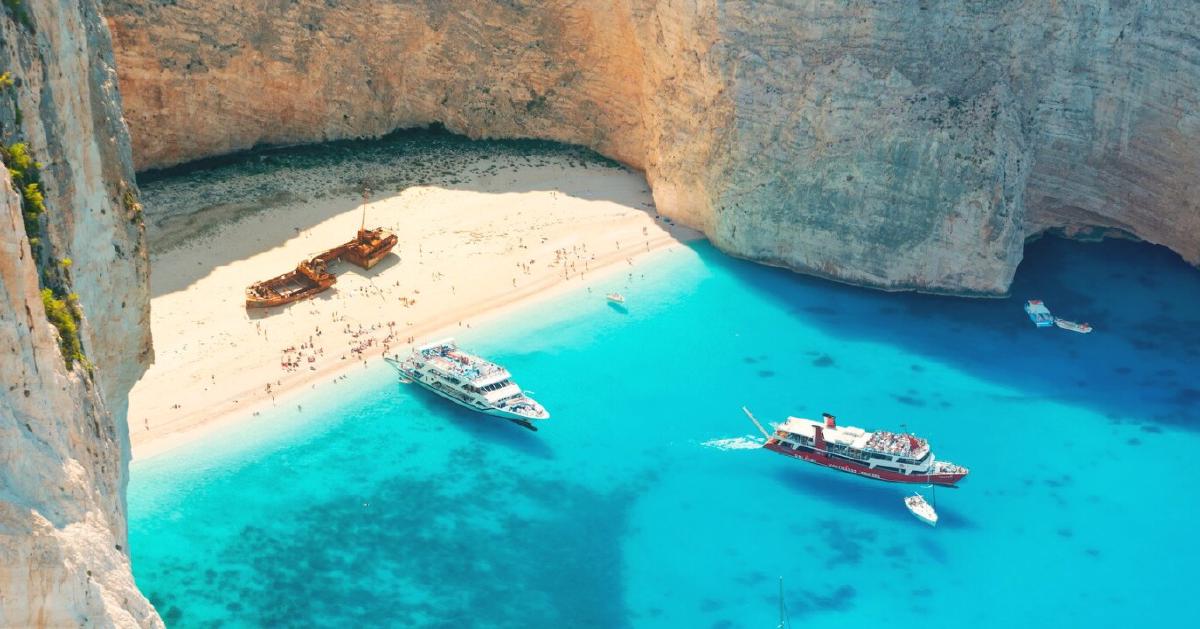 Athens to Zakynthos: Ferry & Flight Guide (2026)